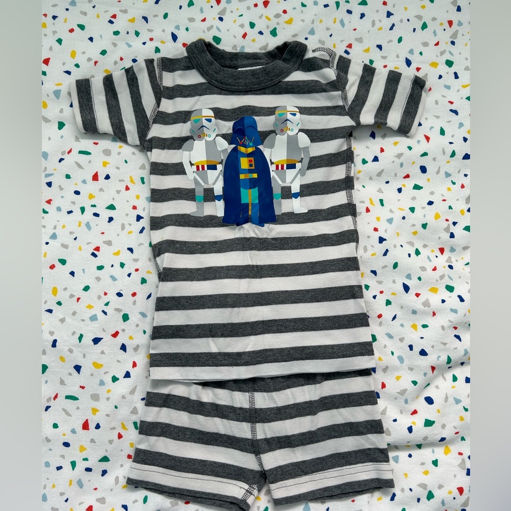 Cute Hanna Andersson star wars short sleeve pajamas 4t